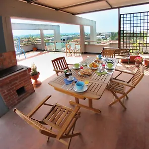 La Terrazza Bed and breakfast